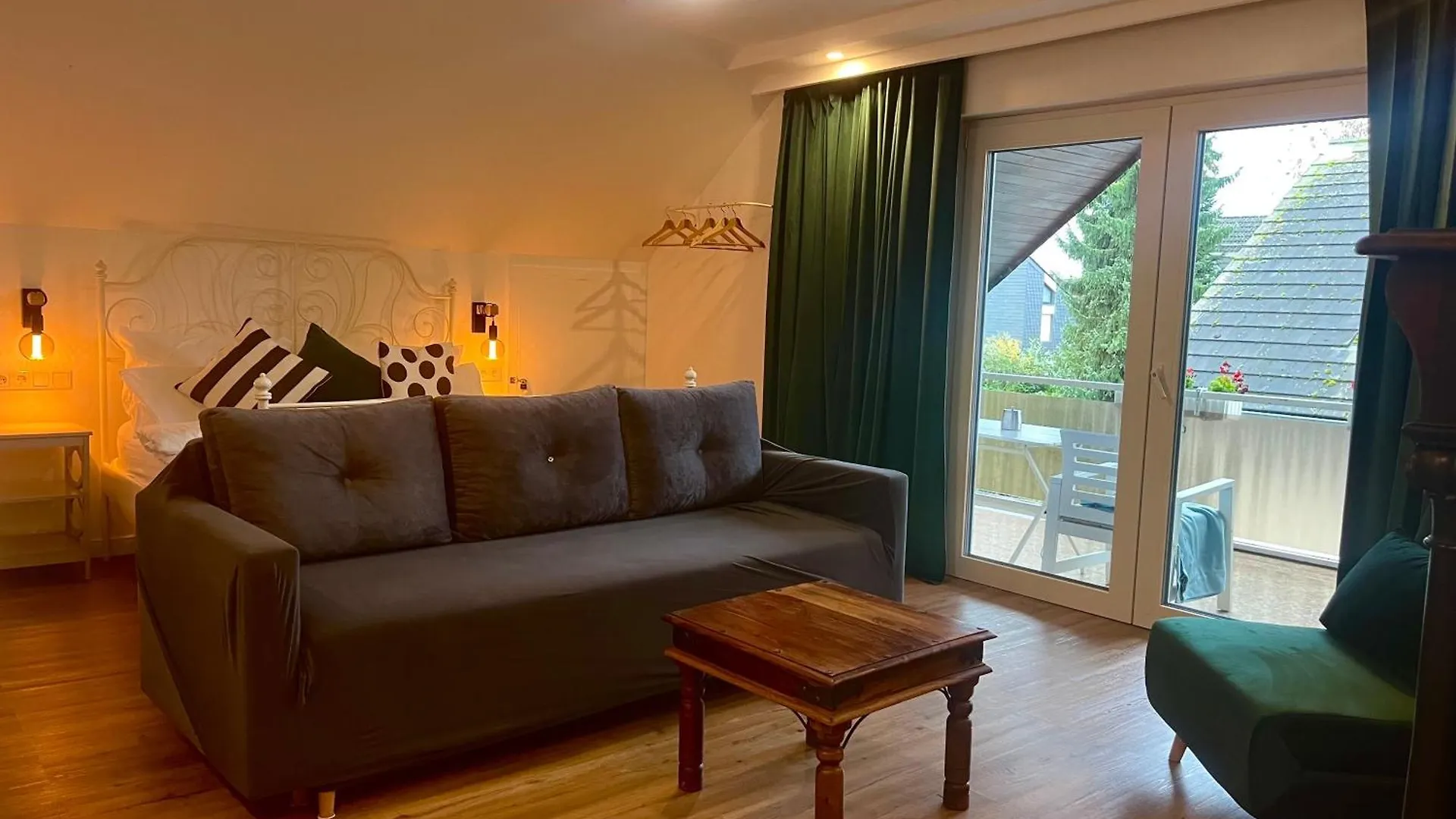 Bed & Breakfast Villa Orchard Frankfurt Kriftel