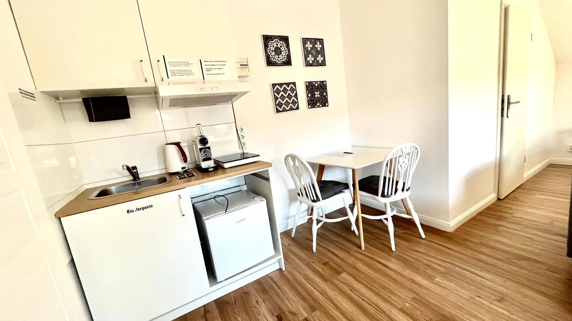 Villa Orchard Frankfurt Kriftel Bed & Breakfast