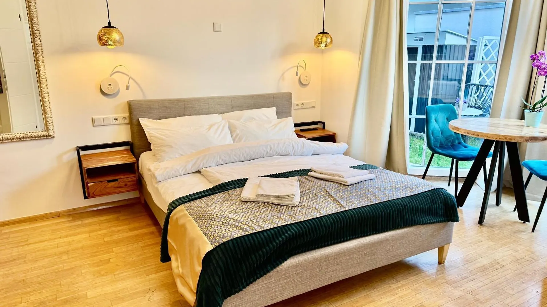 فندق مبيت وإفطار Kriftel Villa Orchard Frankfurt